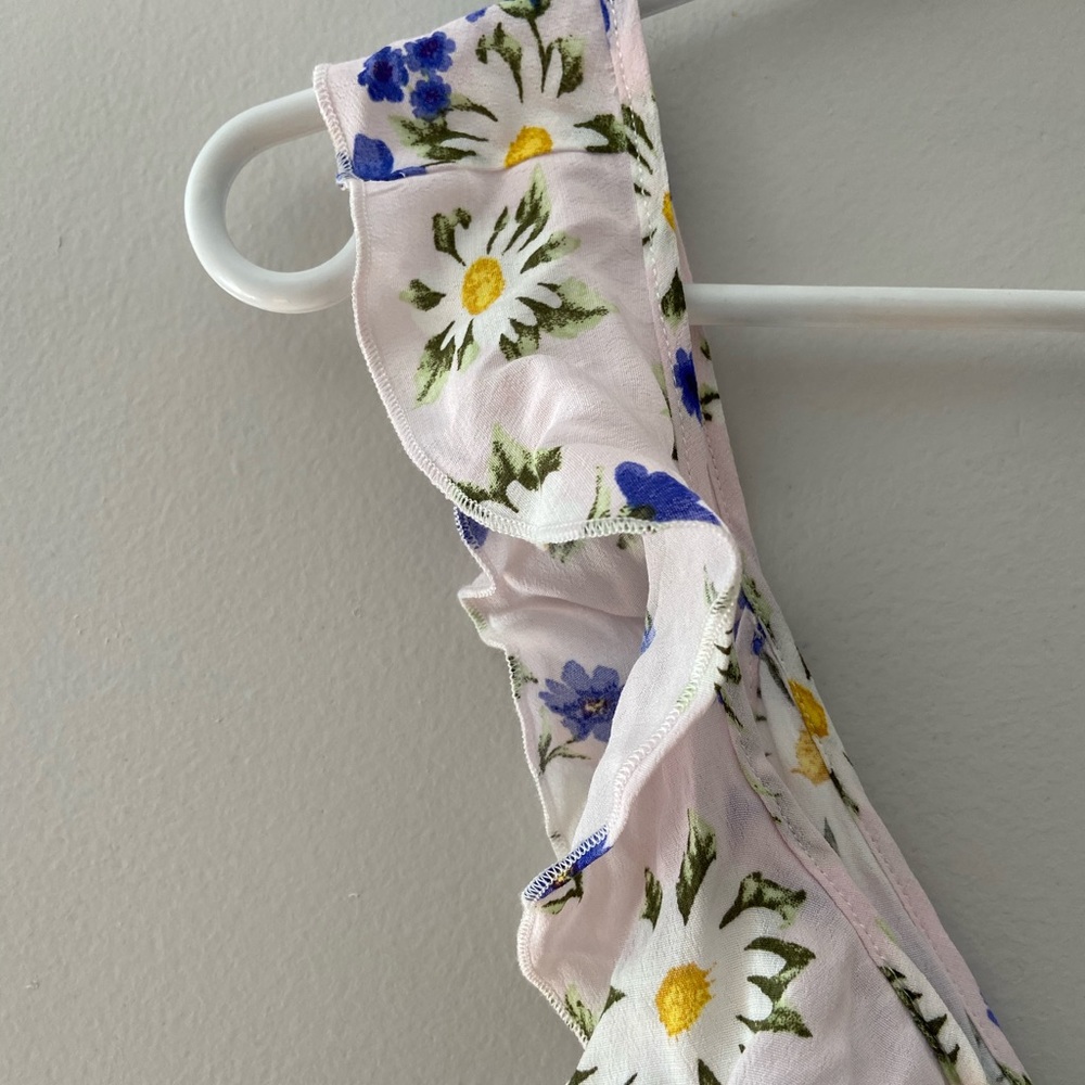 Forever21 Floral Cropped Tank Top - Picture 3 of 5